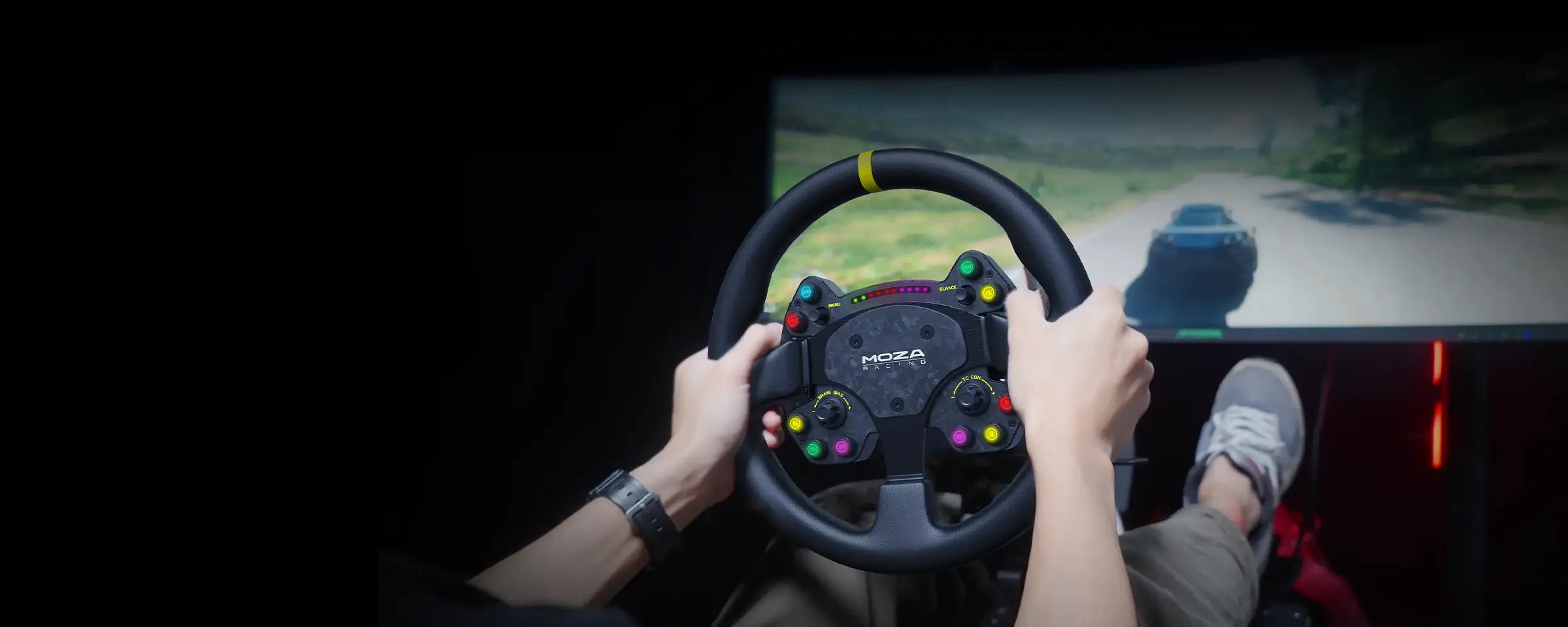 MOZA RS V2 Steering Wheel – Intuitivní ovládání pro každou situaci