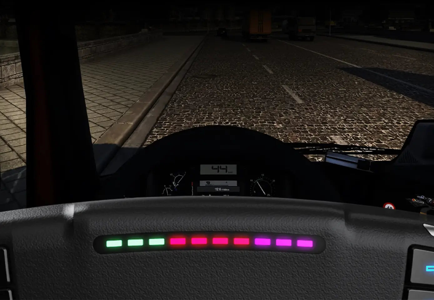MOZA TSW Truck Wheel – Přizpůsobitelné RPM LED osvětlení
